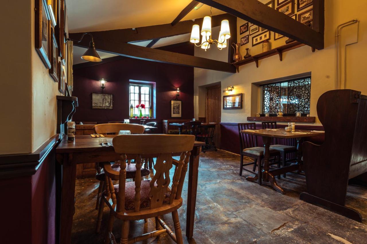 The Greyhound Inn Taunton Ngoại thất bức ảnh
